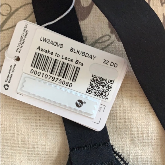 NWT Lululemon Awake to Lace Bra - Picture 4 of 6